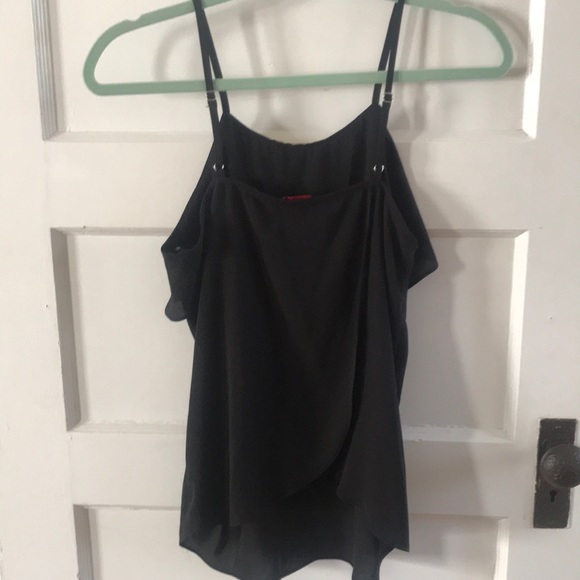 Black tank top! - Picture 2 of 3